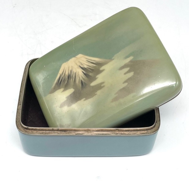 Antique box "Mount Fuji", cloisonne