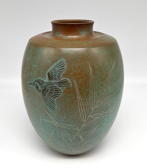 Antique vase "Kingfisher"