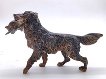 Антикварная скульптура "Собака с дичью"