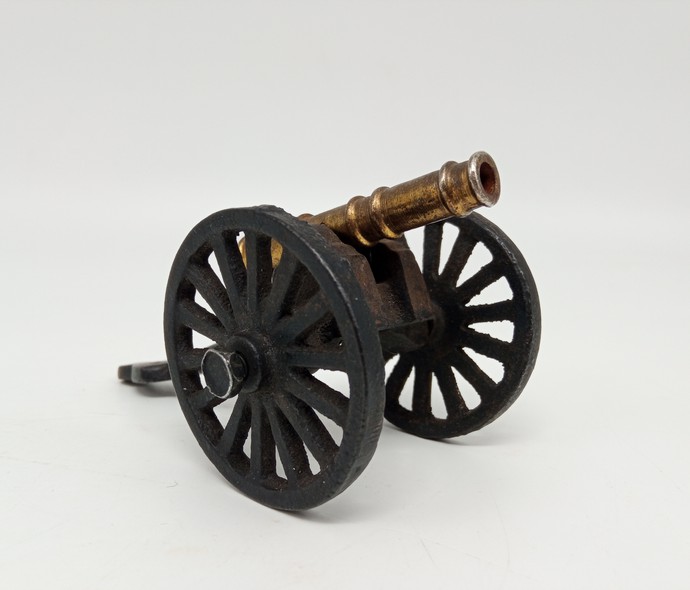 Antique sculpture "Cannon"