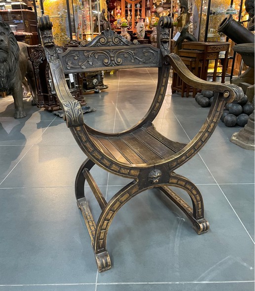 Antique curule chair "Satyr"