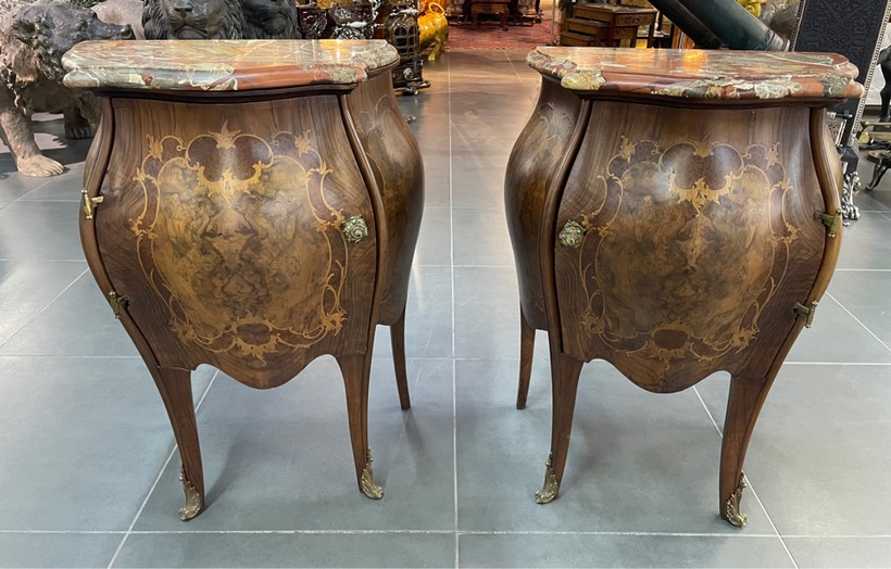 Antique pair of nightstands