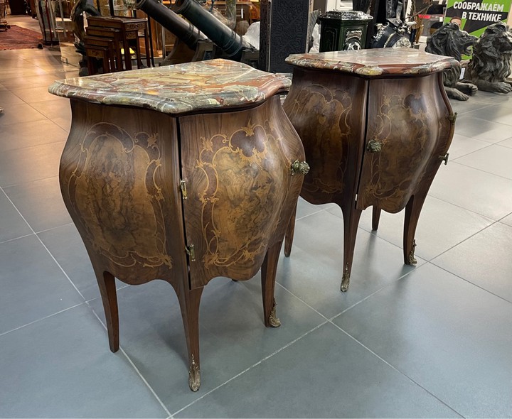 Antique pair of nightstands