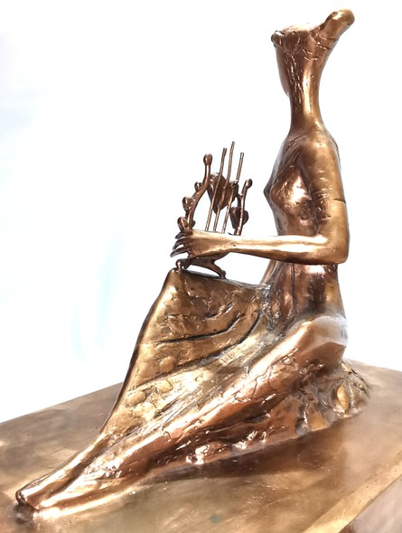 Скульптура «Сердце». 
Зураб Церетели