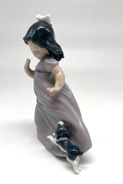 Винтажная статуэтка "Девочка с собакой" Ладро