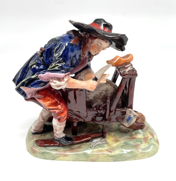 Vintage figurine "Master" Capodimonte