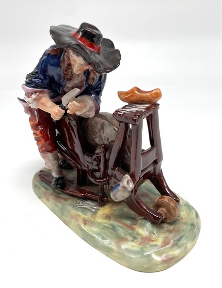 Vintage figurine "Master" Capodimonte