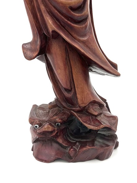 Антикварная скульптура божества Гуаньинь