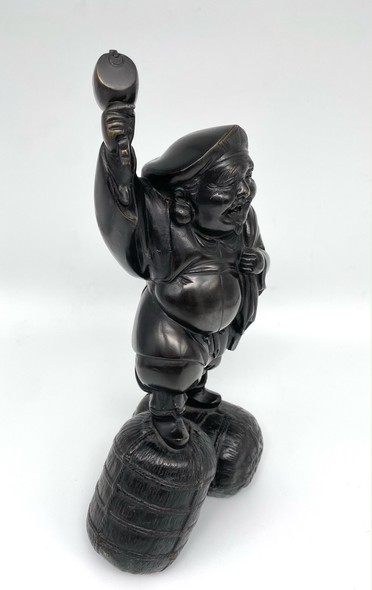 Antique sculpture "Daikoku"