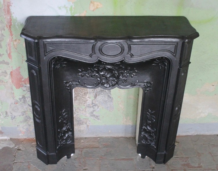 Antique cast iron fireplace Pompadour