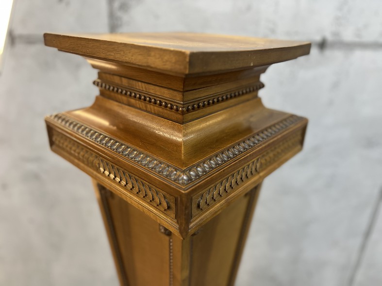 antique console