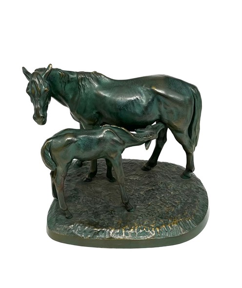 Antique sculpture "Mare with foal"