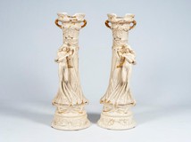 Антикварные парные вазы «Дриады»