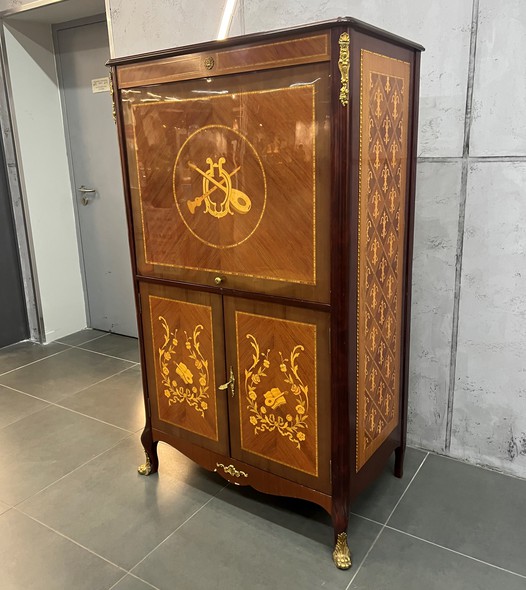 Antique cabinet