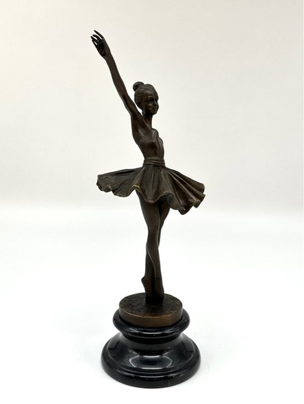 Figurine "Ballerina", Milo