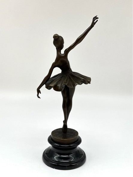 Figurine "Ballerina", Milo