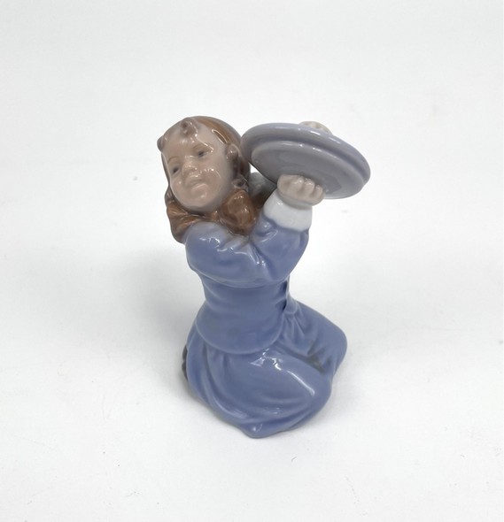 Vintage figurine "Girl"