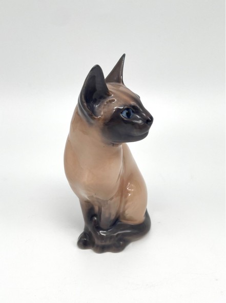 Vintage figurine "Cat"