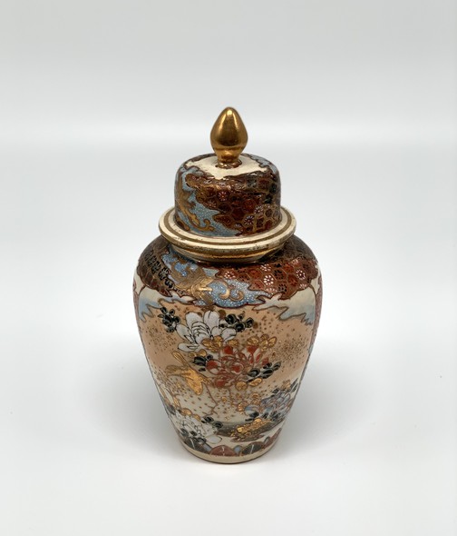 Антикварная вазочка Сацума