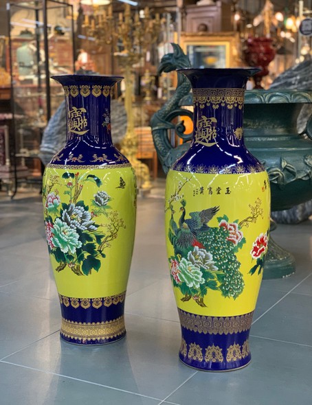 Antique vases "Flowers and birds"