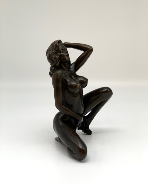Скульптура «Соблазн» ⑱+