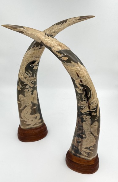 Antique horn composition "Phoenix and Dragon"