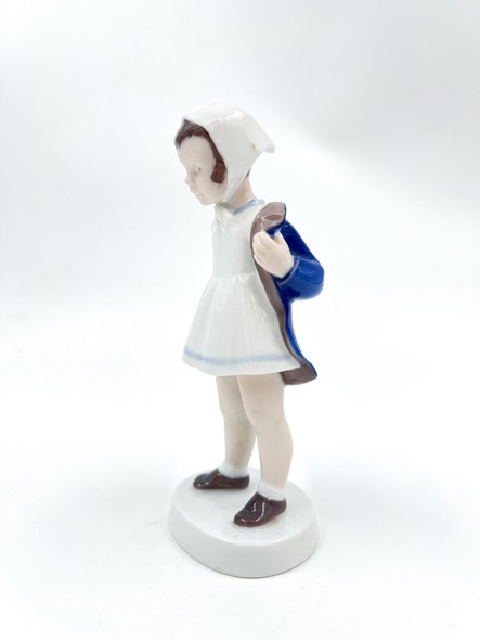 antique figurine
"Girl", Denmark