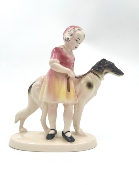 Антикварная статуэтка "Девочка с борзой"