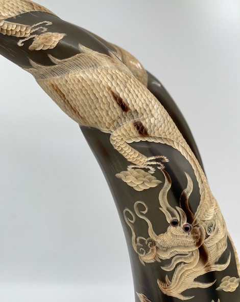 Antique horn composition "Phoenix and Dragon"