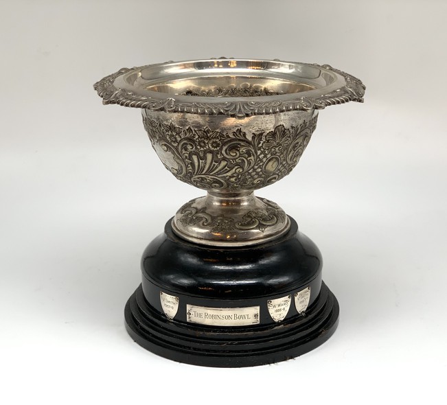 Antique award cup
"The ROBINSON BOWL"