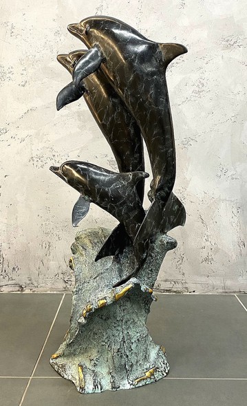 Bronze sculpture - fountain
"Dolphins"