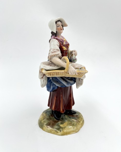 Vintage statuette
"Trading", Thuringia,
Germany