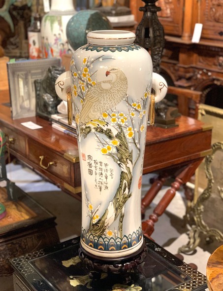 Винтажная ваза «Белый орел»