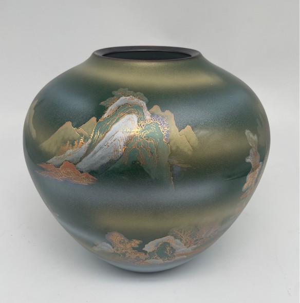 Antique Kutani vase