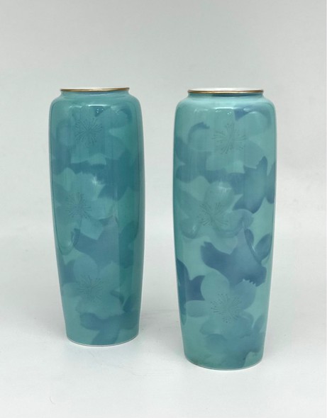Paired vintage vases, Fukugawa