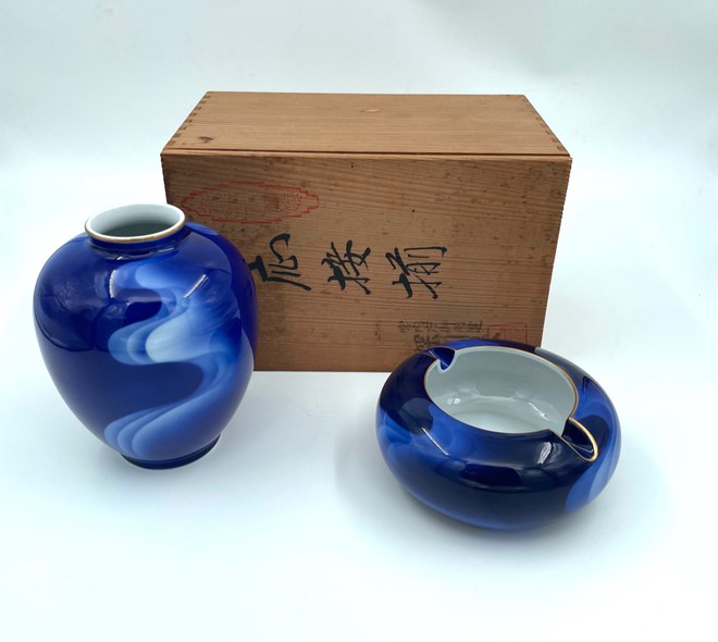 Vintage ashtray and vase, Fukugawa