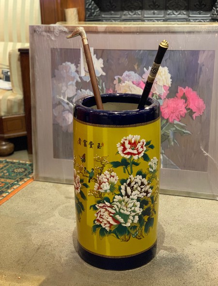 Vintage umbrella vase