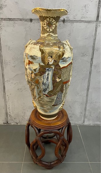 Antique vase, Satsuma
