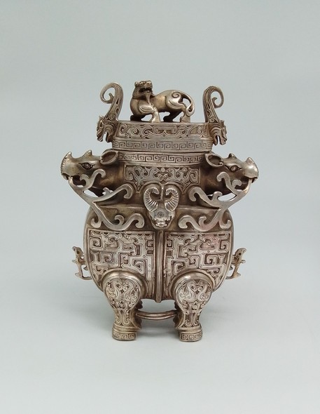 Silver Tibet vase. XIX с.