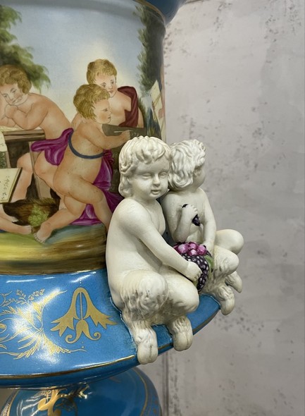 Antique vase
with satyrs, Napoleon III