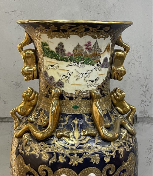 Antique Chinoiserie Vase