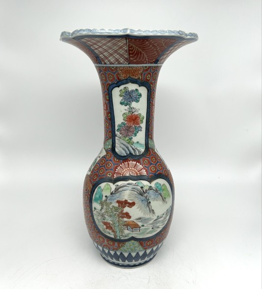 Antique vase, Japan