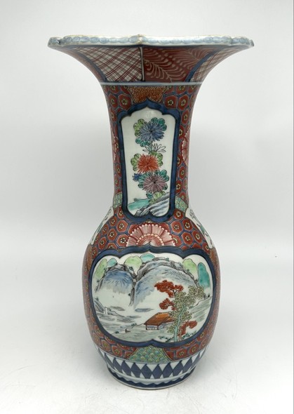 Antique vase, Japan