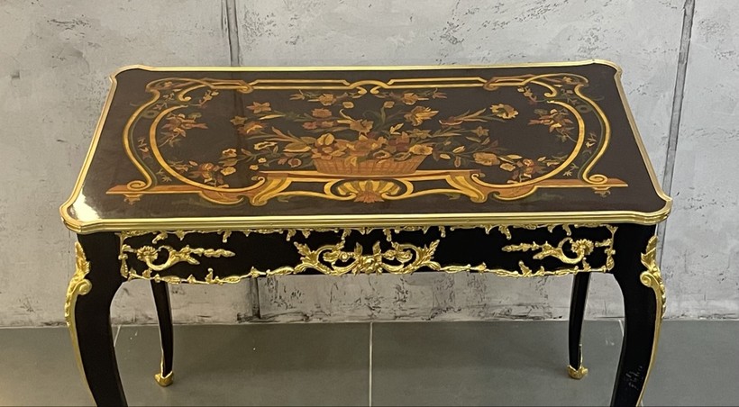 Antique table, Napoleon III