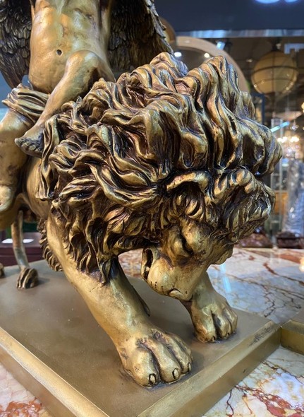 Antique sculpture "Putti on lions”