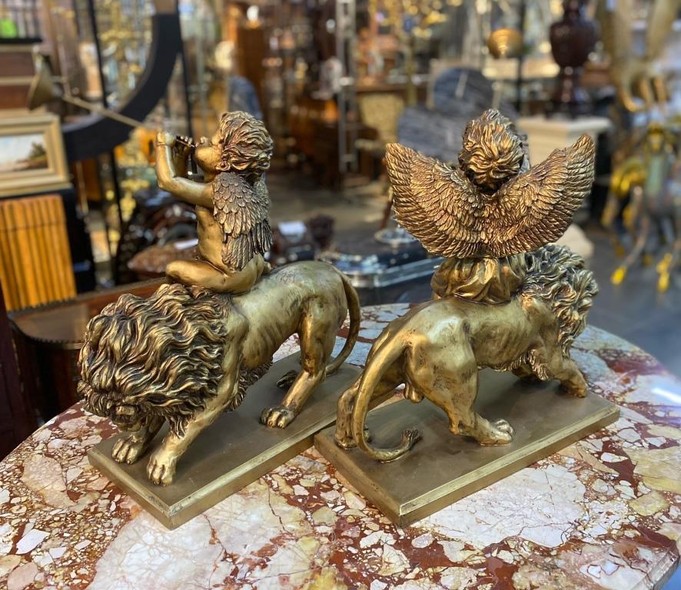 Antique sculpture "Putti on lions”