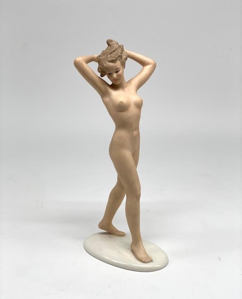 Sculpture "Naked"