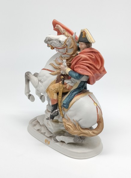 Vintage sculpture "Napoleon Bonaparte"