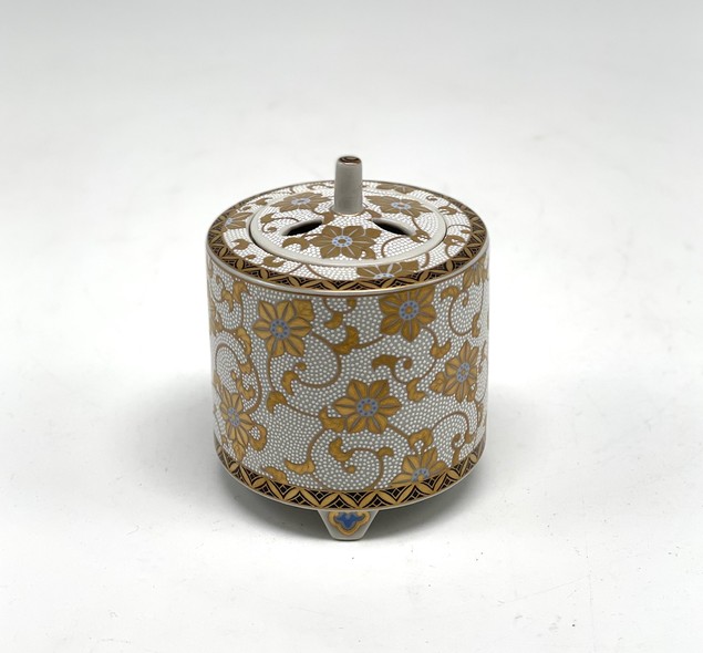 Antique incense burner, Kutani