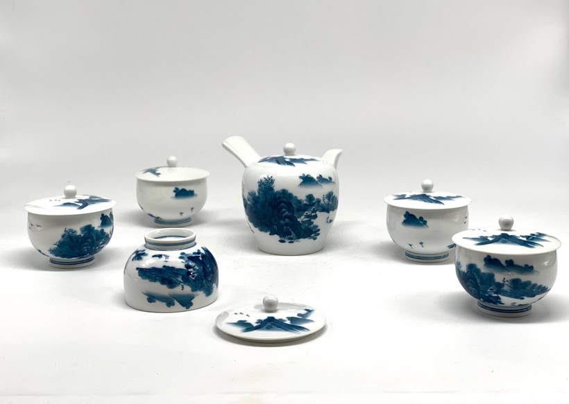 Antique tea set, Crucian carp